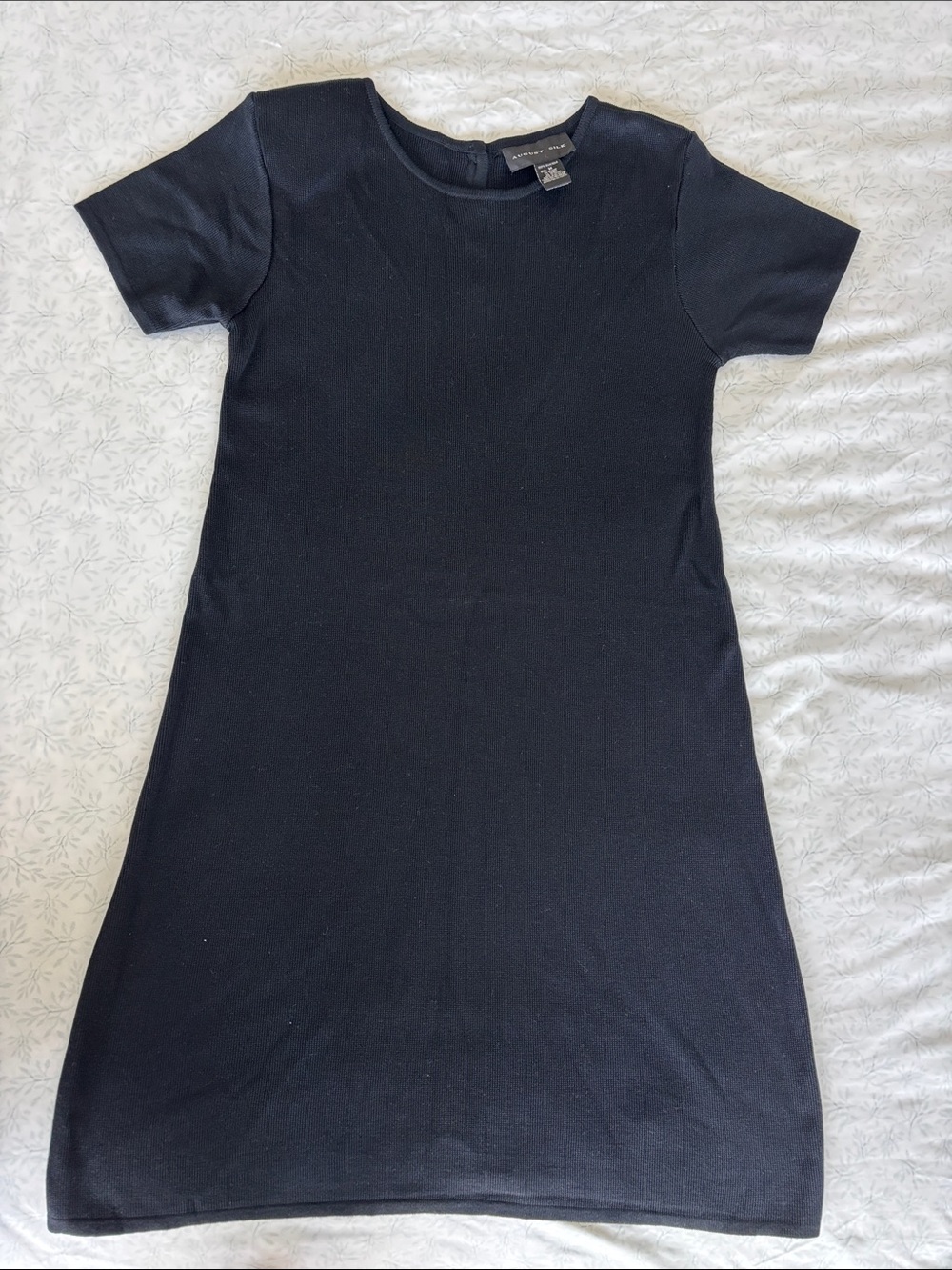 August Silk black Short Sleeve Dress, 100% silk, size M